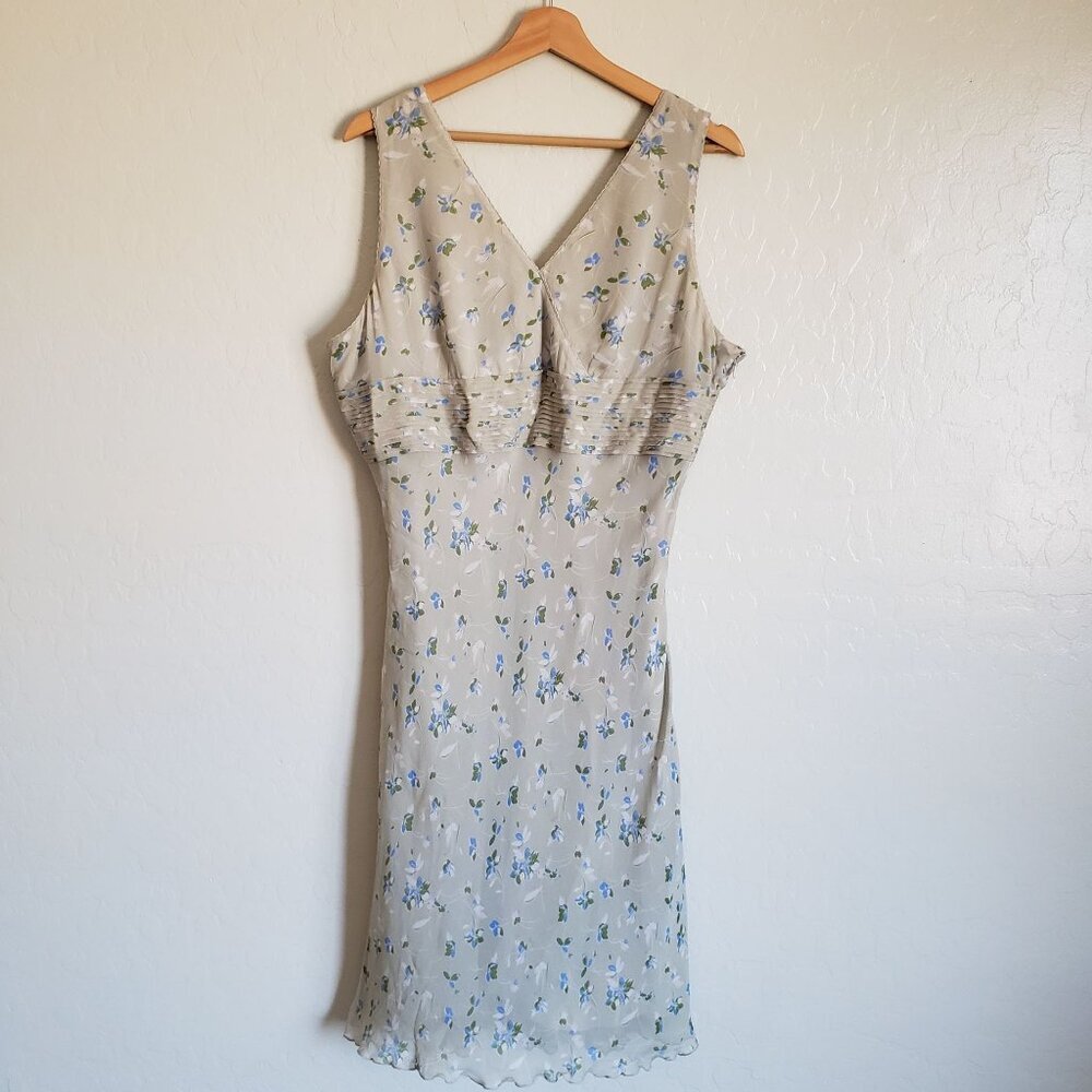 Jaclyn Smith Vintage Y2K 100% Silk Fairy Babydoll Slip Dress Green Floral Sz 18
